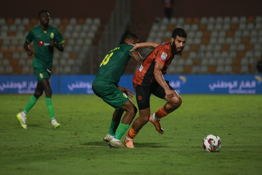 سيغيب لأشهر.. لبحيري لـ”العمق”: إصابتي قضاءُ وقدرٌ وأشكر كل المتعاطفين
