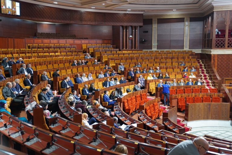 مجلس النواب يتجه لتقييد نشر أجوبة الحكومة على أسئلة البرلمان بالجريدة الرسمية