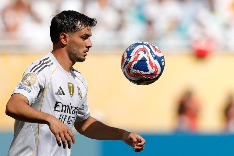 بعد تهميشه في المونديال.. تقرير إسباني: دياز فقد بريقه بريال مدريد
