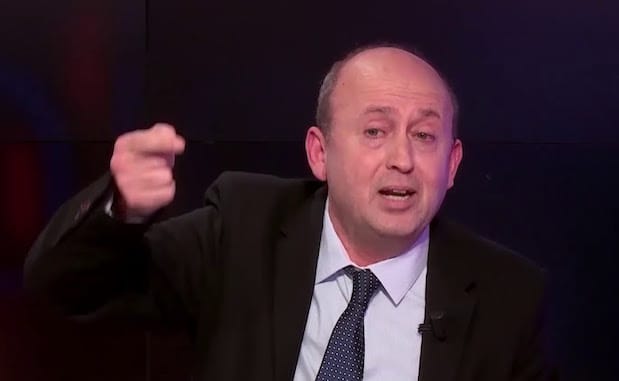 بوح من وحي ليل شارع المعز بالقاهرة