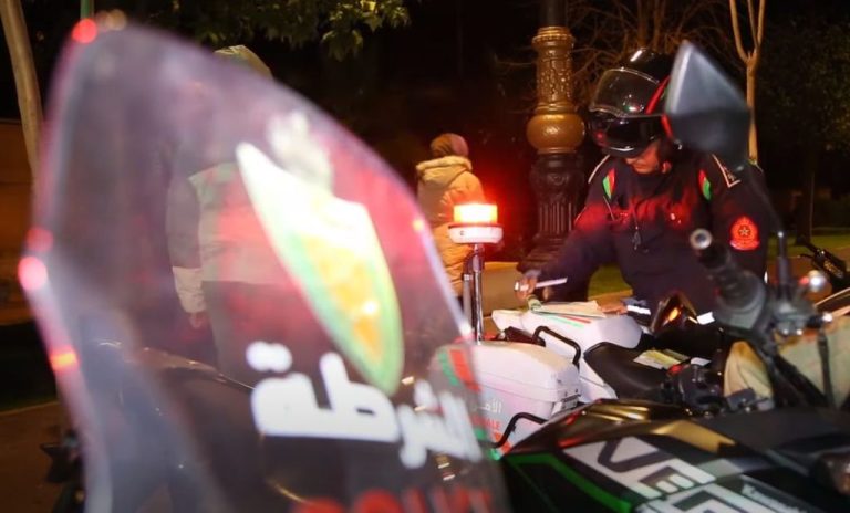 تدخل أمني ينهي جلسة خمرية بشارع في مراكش – Kech24: Morocco News – كِشـ24 : جريدة إلكترونية مغربية
